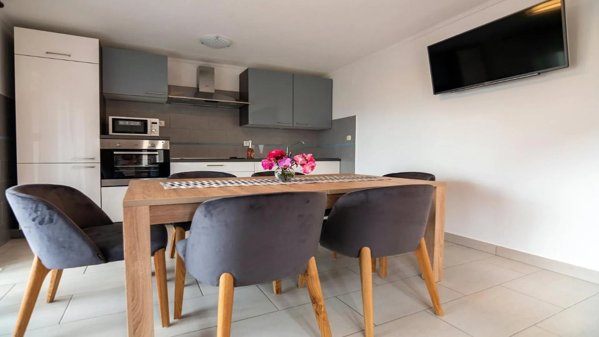 Apartments With A Parking Space Lopar, Rab - 22674 0*, Lopar Hırvatistan