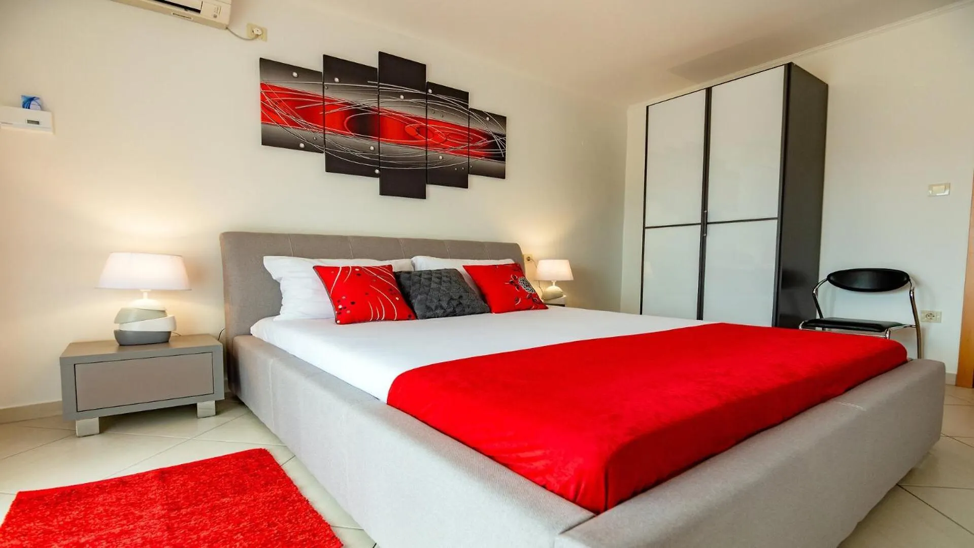 Apartments With A Parking Space Lopar, Rab - 22674