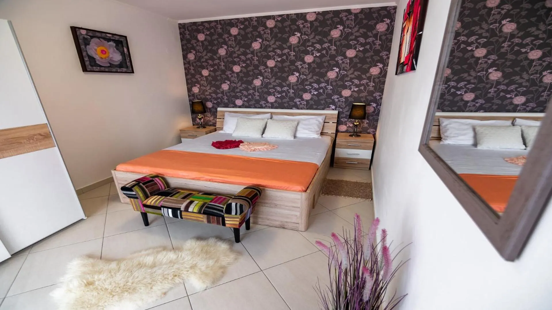 Apartments With A Parking Space Lopar, Rab - 22674